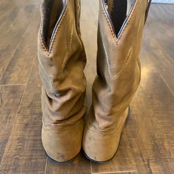 Shyanne Shy slouch cowboy boots - Picture 4 of 15